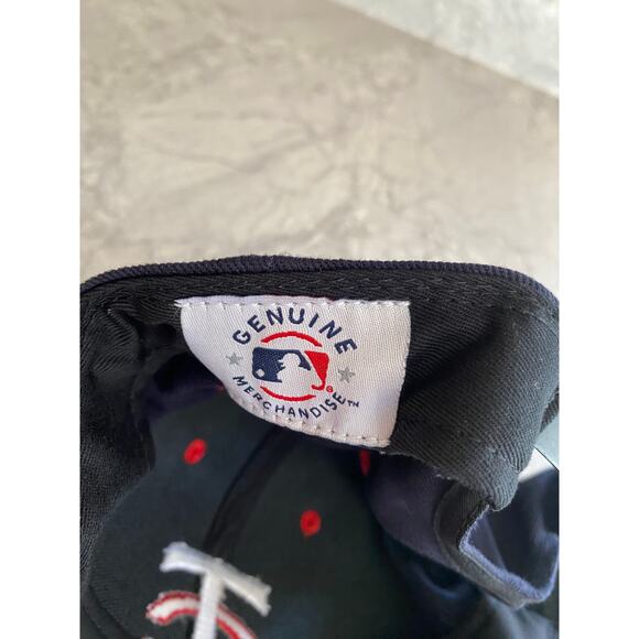 Minnesota Twins Fan Favorite Snapback MLB Baseball Hat - Picture 8 of 8